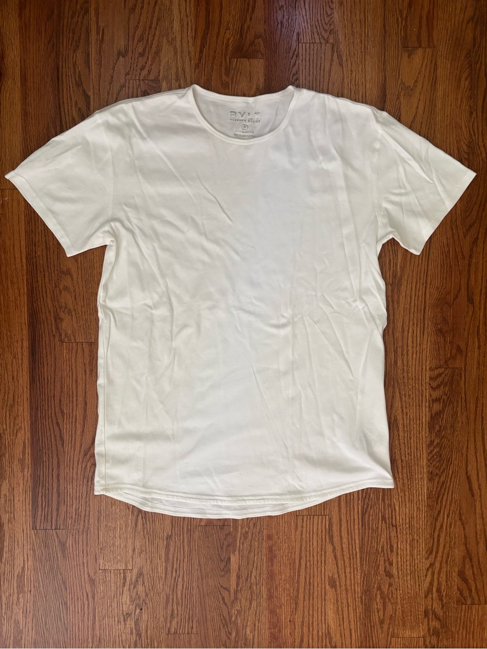 Men’s BYLT White Performance Tee - size M